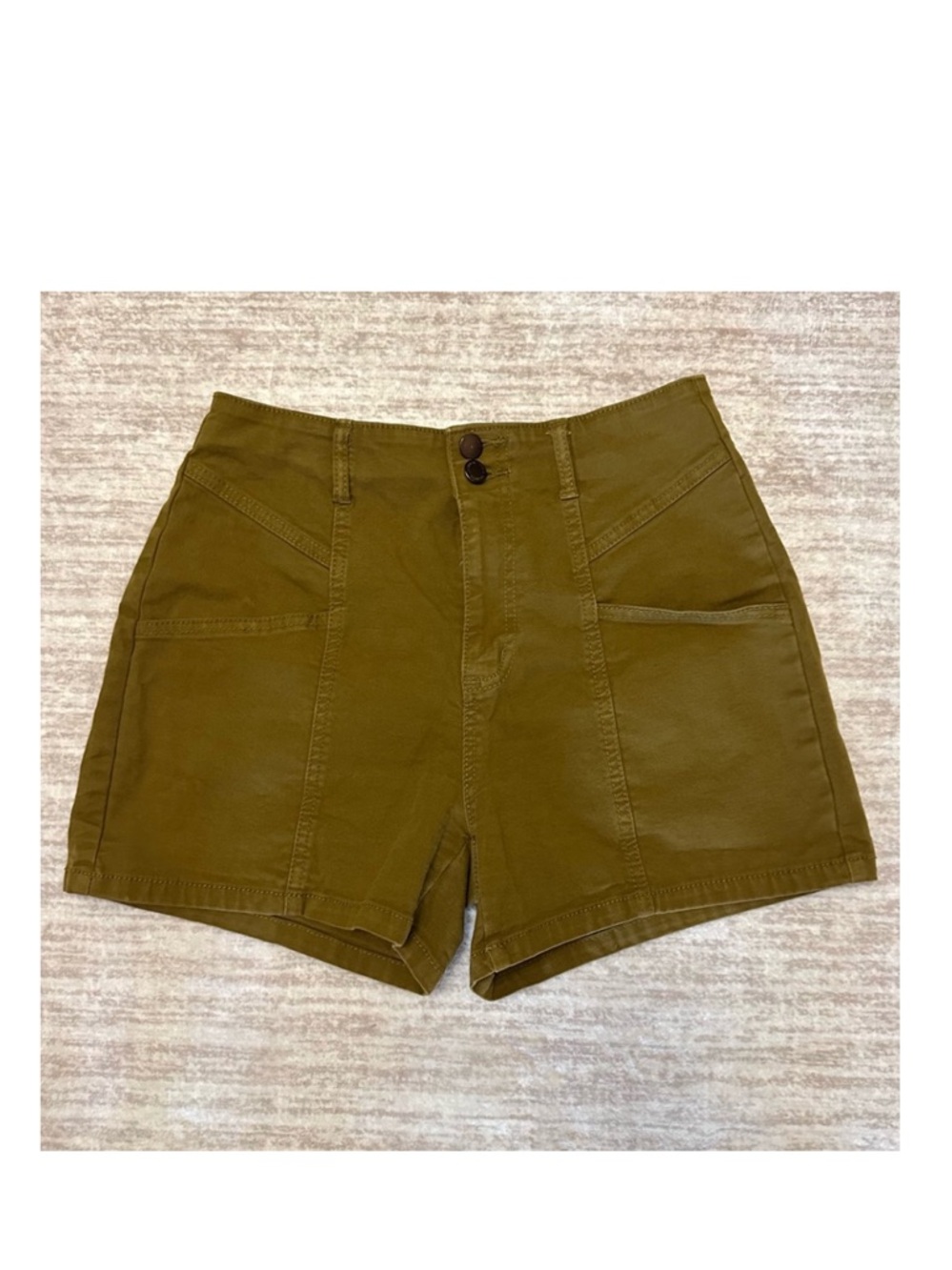 Universal Thread Olive Green High Rise Shorts Size 8/29 - Utility Style